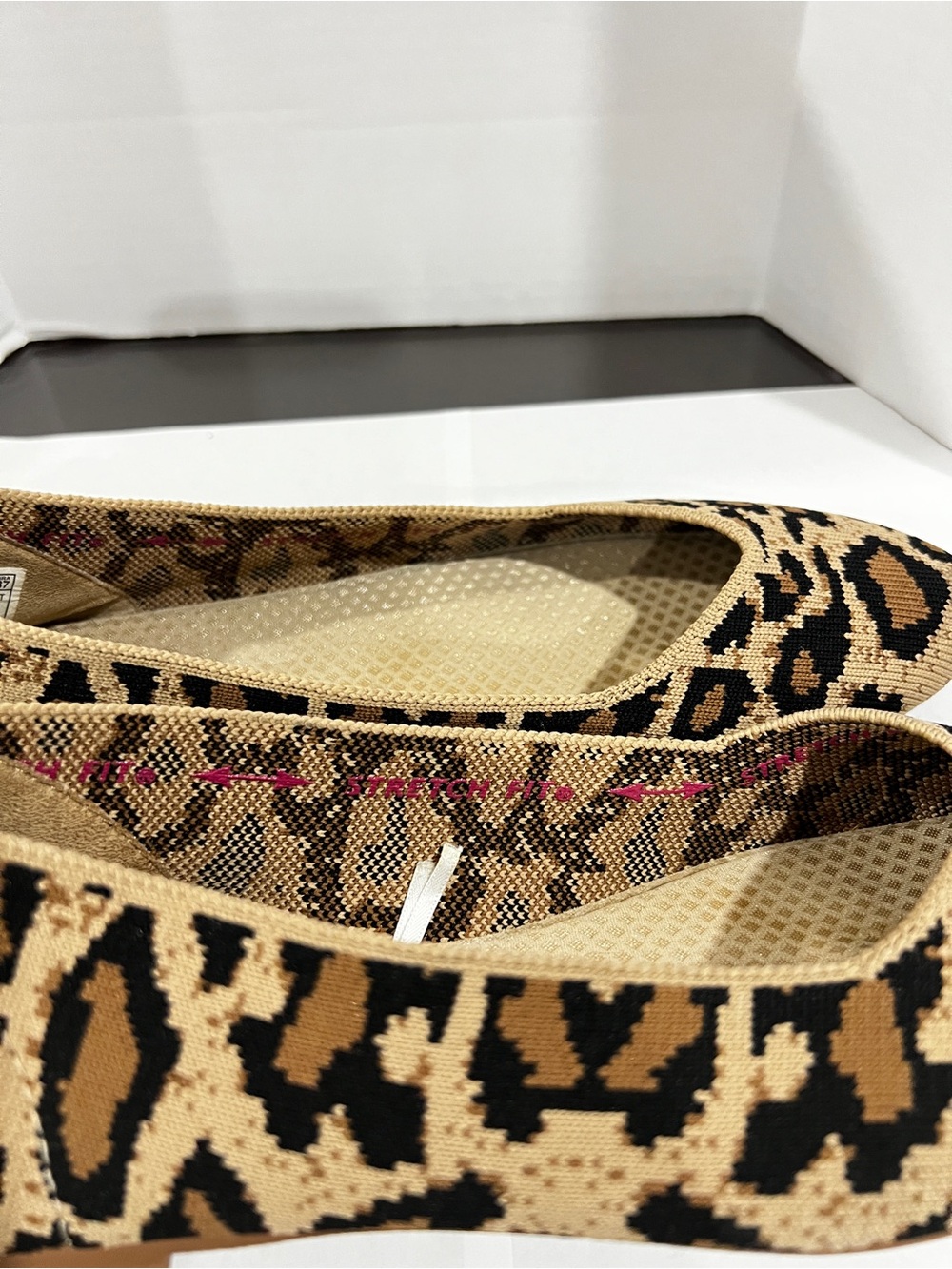 Skechers Animal Print Washable Knit Slip-On Cleo Claw-Some Flat Shoes Size 8 - Picture 10 of 12